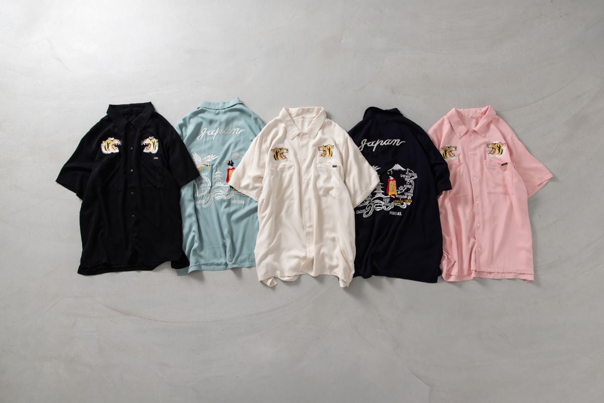 タイオン「リバーシブル スカシャツ-ハーフスリーブ」各￥11,800／5種展開（ブラック×ブラック、ダークサックス×ダークサックス、ダークピンク×ダークピンク、オフホワイト×オフホワイト、ダークネイビー×ダークネイビー）