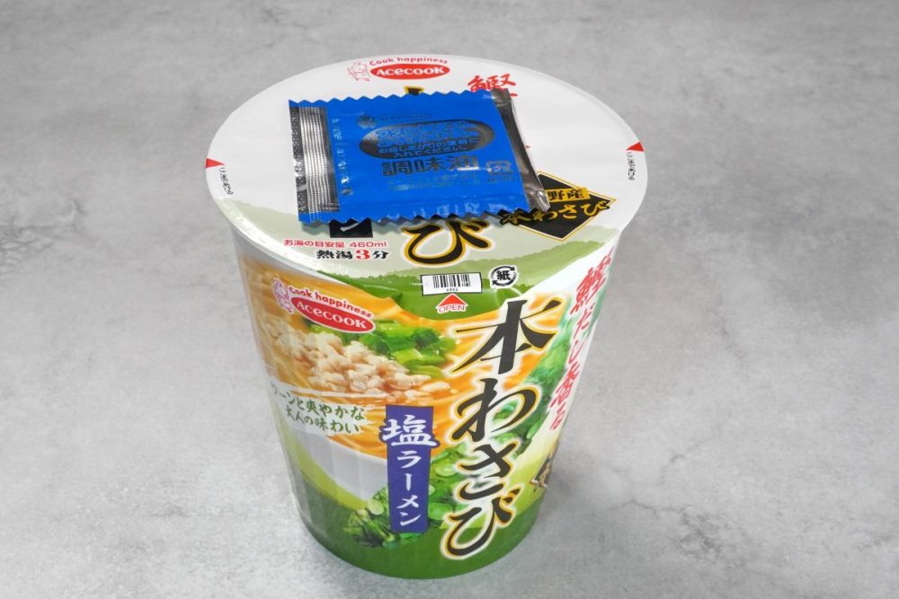 エースコック
鰹だし香る 本わさび塩ラーメン
