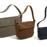 アントラック「ニューズペーパーバッグ」￥25,300～33,000／6～21ℓ