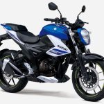 ジクサー250のトリトンブルーメタリック／パールグレッシャーホワイトカラー