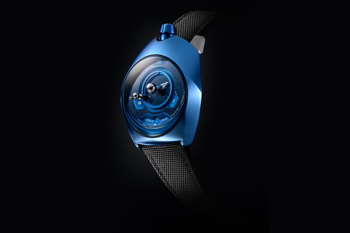 スペースワン「TELL-02」￥616,000／自動巻／42㎜径／パワーリザーブは約38時間／3気圧防水／世界限定200本