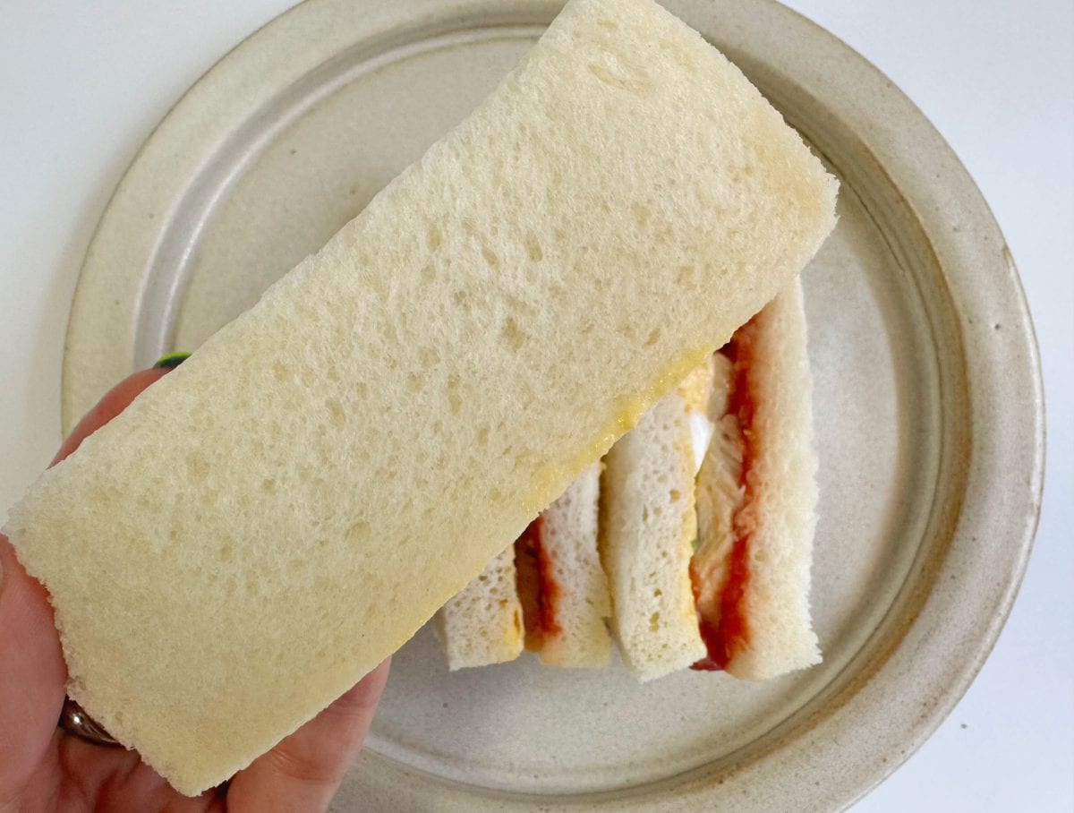 コンパクトサイズなのでちょっと物足りなさも感じてしまいますが、軽めのランチや朝ごはんにはピッタリ