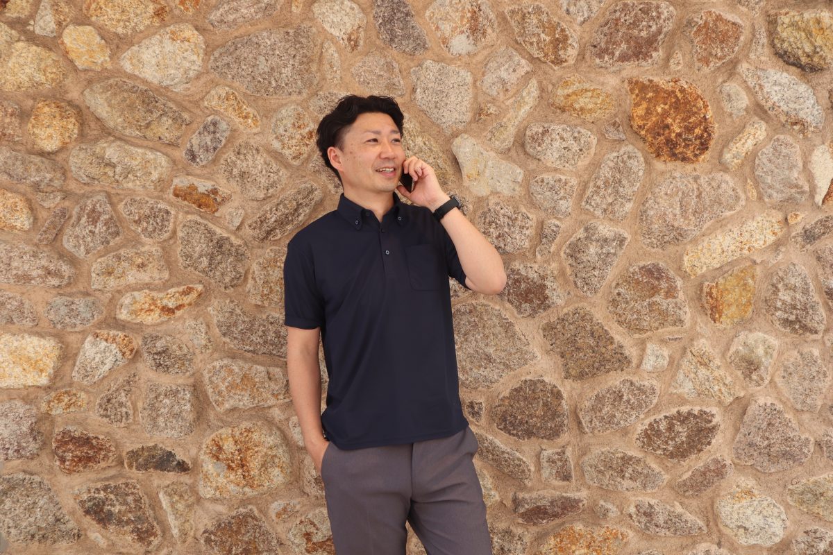 洋服の青山「ミズノアイスタッチ ポロシャツ」￥5,390／2色展開（ブラック、ネイビー）