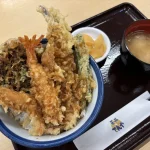 第1位　「1000円ちょいでこんなに豪華」ほたるいか×あおさ×たまねぎの三位一体が絶品すぎる…“天丼てんや”初夏限定メニューを実食レポート