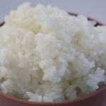 あきたこまちを炊いた状態