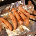 焼き目がつくまでフライパンで加熱