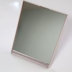 「ウソをつかない鏡」だけで見ていると違いはよくわからないが……