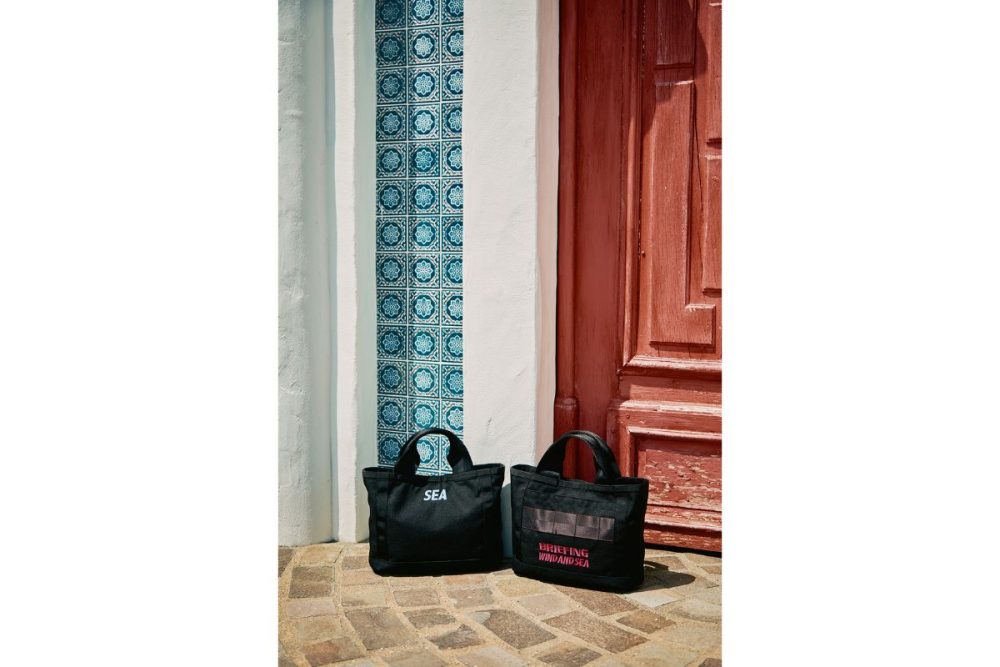 ブリーフィング ゴルフ×ウィンダンシー「SUNDAY CART TOTE WDS」各￥16,500／2色展開（サックス、ピンク）