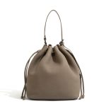 アントラック「キンチャク M」￥36,300／W22×H26×D12㎝