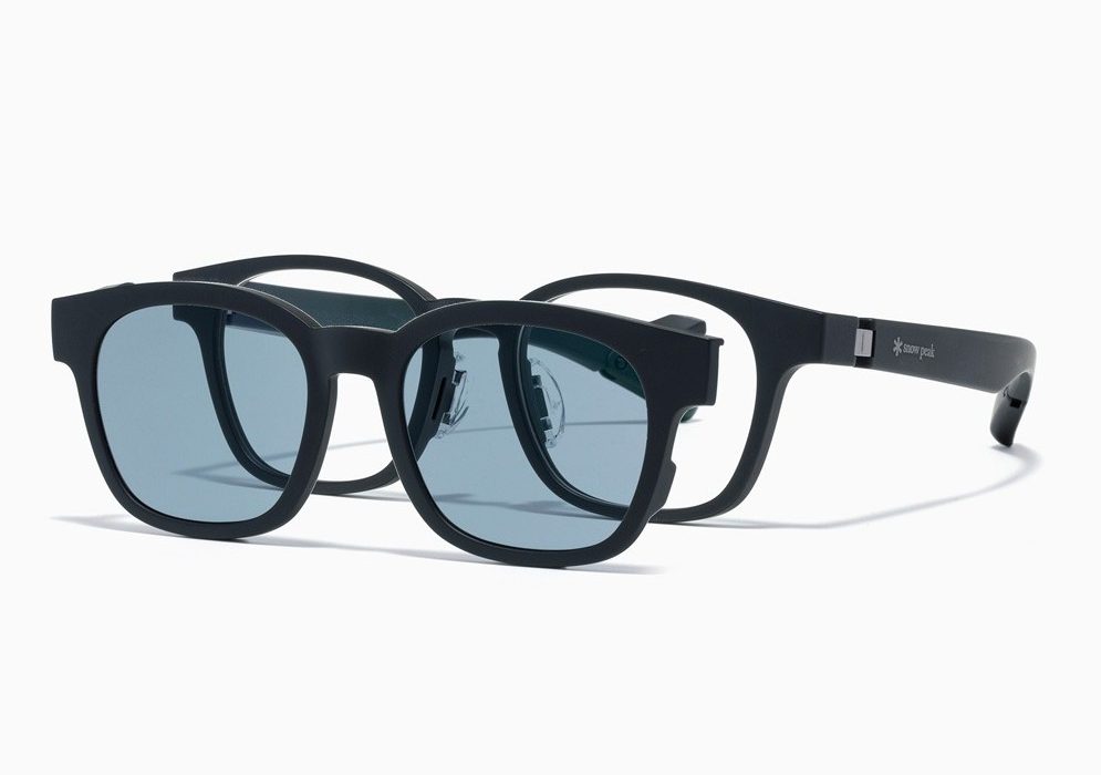 ジンズ × スノーピーク「ジンズ スイッチ フリップアップ+360°」￥19,900