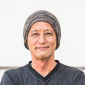 「自動車ジャーナリスト　小沢コージさん」

愛情あふれる独自の視点でクルマを語るバラエティ自動車ジャーナリスト。雑誌を中心にWebなどにも多数寄稿。