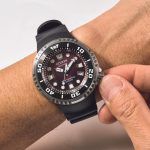 シチズン プロマスター エコ・ドライブ プロフェッショナルダイバー300m　「リューズ位置にもこだわりが宿る」