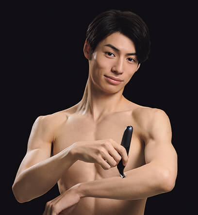 ブラウン
ボディ＆フェイス グルーマーXT3000　「肌を守りながら密着剃り」