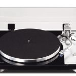 ティアック TN-4D-SE ￥80,000 ※編集部調べ