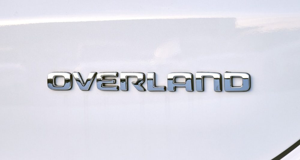 OVERLANDバッジ