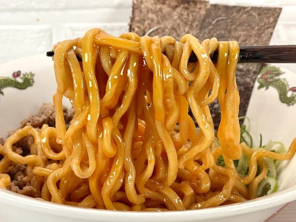第3位　「この袋麺がコメ価格高騰の救世主に!?」マニアおすすめ“近所で買える”アレンジ自在の激うまインスタントラーメン3選