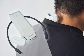 「猛暑の強い味方」冷却面積も吸熱性能も2倍増!? ソニーの最新ウェアラブルクーラーで味わう“冷え冷え”体験！／No.1モノ雑誌編集長のお墨付き『コレ買いです』Vol.115
