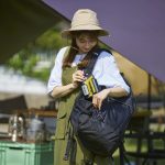 手のひらサイズで、いつでもどこにでも持ち運べる