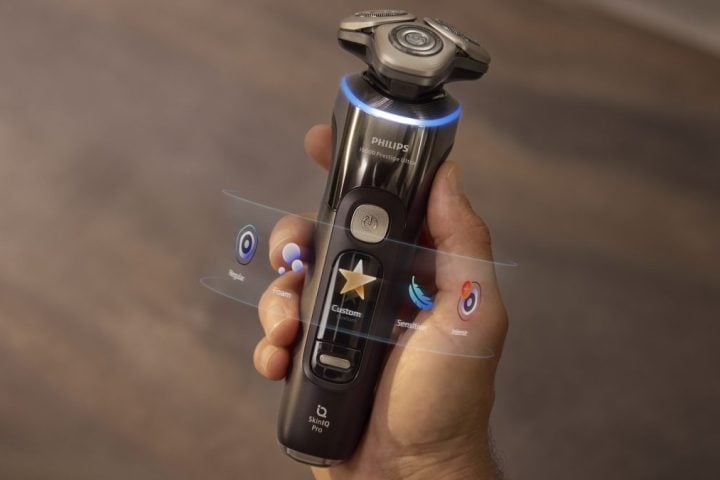 「肌下マイナス0.08ミリの深剃りへ」フィリップスが電気シェーバーの最高峰モデル2型をローンチ