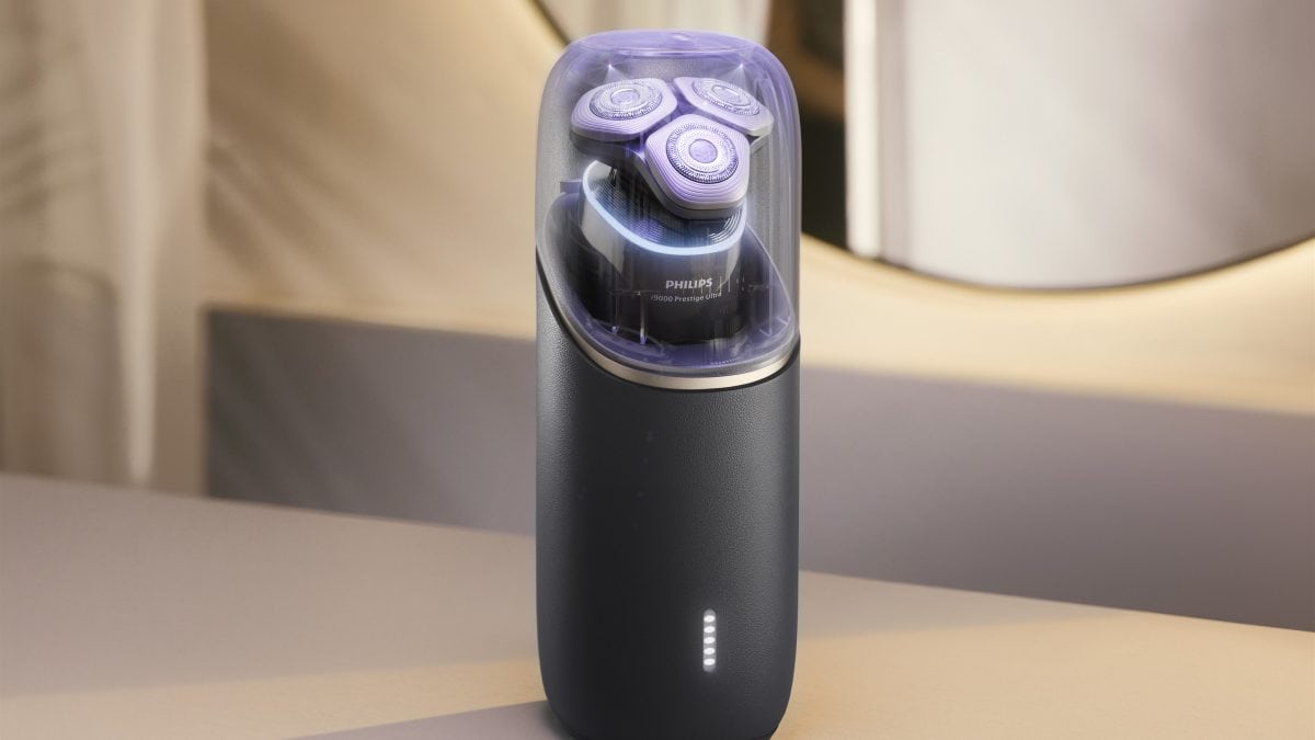 UV 充電ケースは、シェーバー本体の充電やシェービングヘッドへのUV 照射
による除菌、そして携帯用のケースとして使用可能