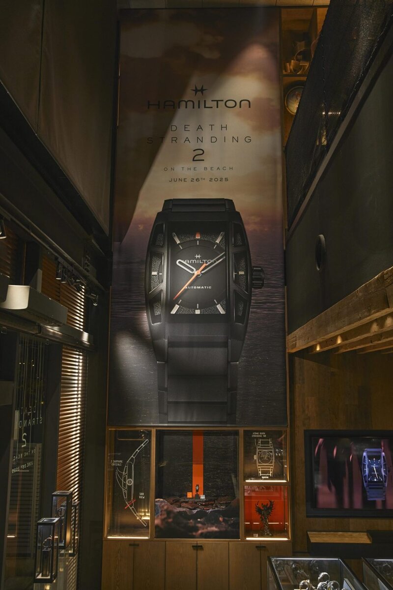 ハミルトン×コジマプロダクション「ボルトン デス・ストランディング2 リミテッドエディション」￥246,400／自動巻／36×48㎜／5気圧防水／パワーリザーブは約80時間／世界限定2000本