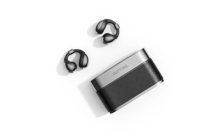 「翻訳もスケジュール管理もイヤホンがする時代へ」ロサンゼルス発・will.i.amのテックブランド、“バトンズ”のAI搭載イヤホンが日本上陸！