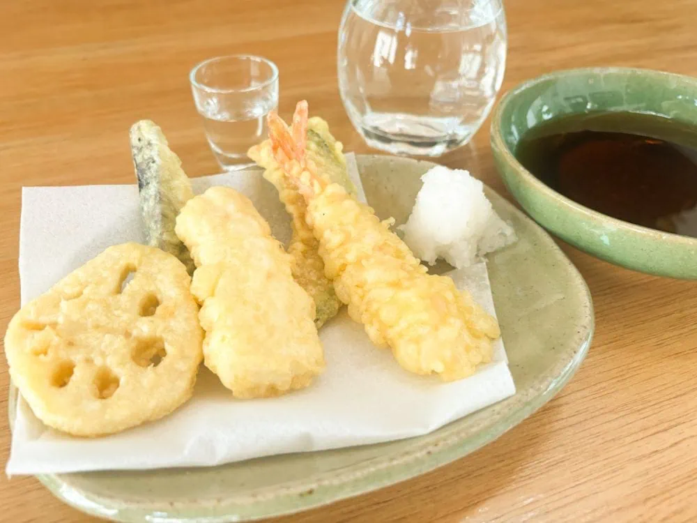 第2位　「イオンのPBがスゴ過ぎる」まさか冷凍食品で…家にストック可能な“サクサクの揚げたて天ぷら”があるなんて！実食してみたら…