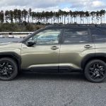 骨格は旧型譲りのSGPだが構造用接着材やフルインナーフレーム構造、２ピニオン式ステアリングで強化