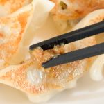 「博多一風堂ひとくち餃子」の皮はカリッと具はジューシー！　15個なんてペロッといけちゃう餃子です