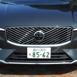 ボルボのアンデンティティであるグリルのデザインが変更された