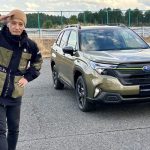 小沢コージ 愛情あふれる独自の視点でクルマを語るバラエティ自動車ジャーナリスト