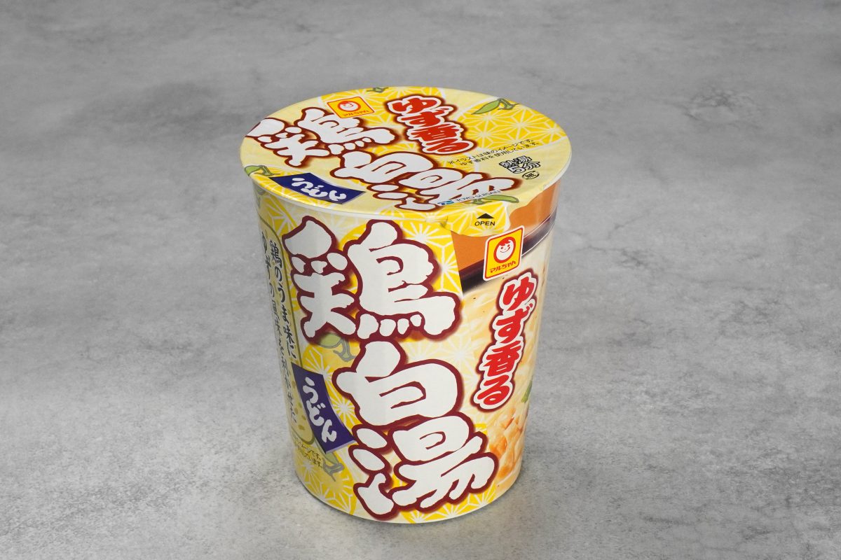 東洋水産 縦型ビッグ ゆず香る鶏白湯うどん