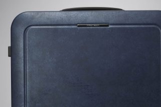 「美しすぎる国産スーツケース」プロテカのラグジュアリーライン“J5 コレクション”の新色は深みのある青色“鉄紺”と“青墨”