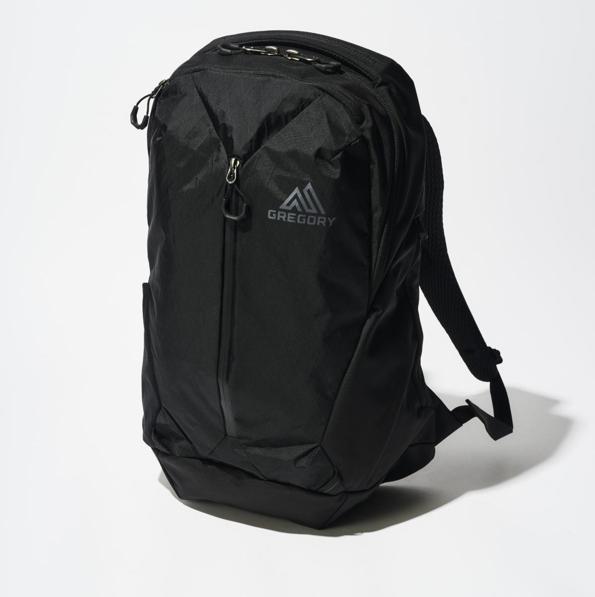 猛暑対策リュック大賞」背中ムレを解消する通気性がすごい…エース