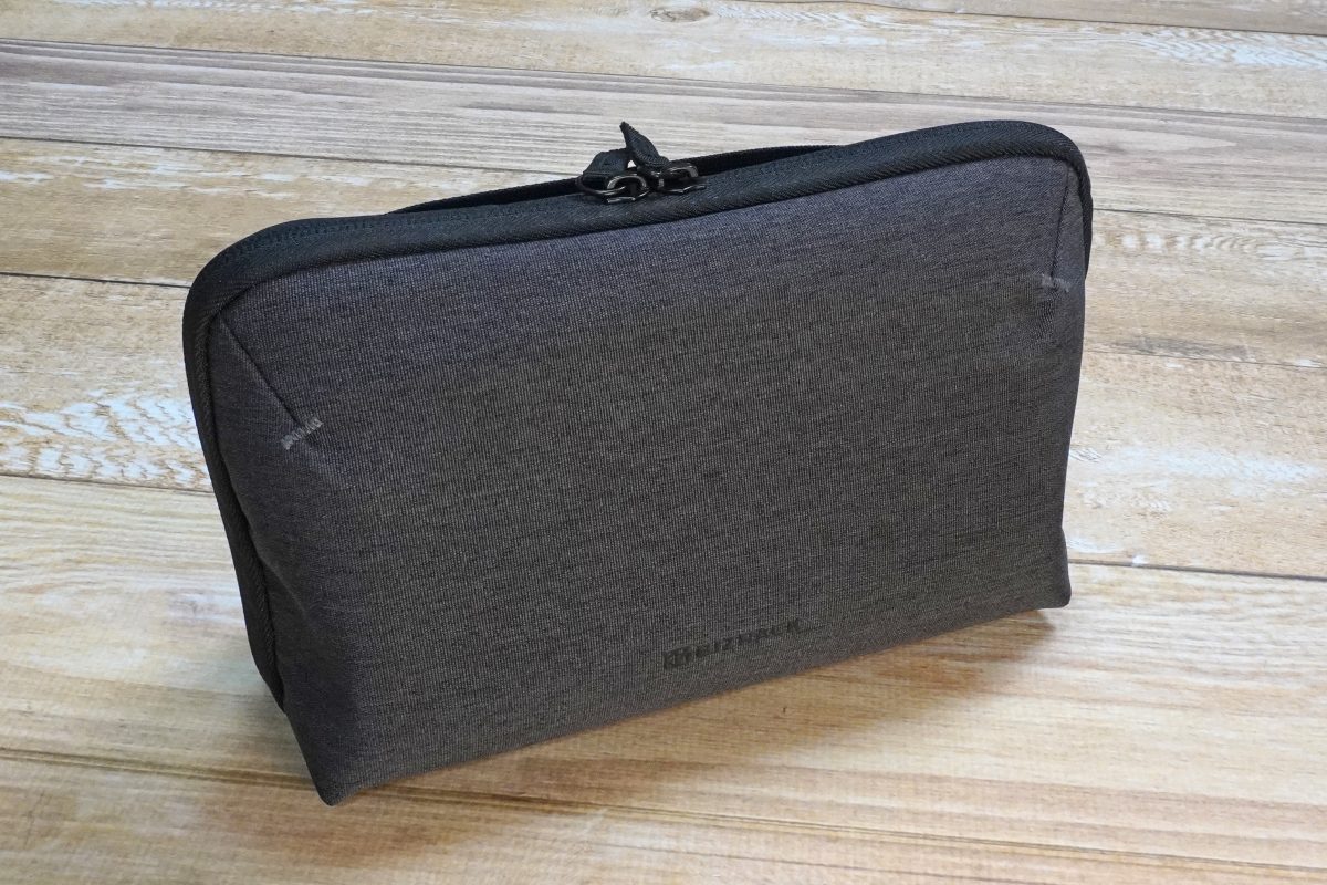 コクヨ ガジェットポーチ BIZRACK Lサイズ　AMBG-BR201DM