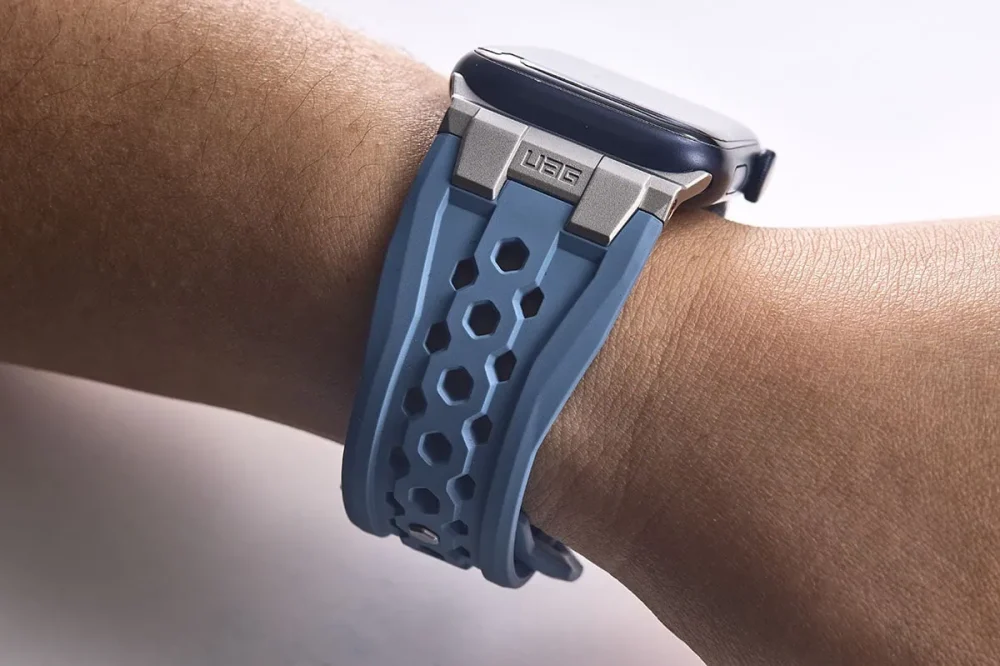 UAG Apple Watch 49/46/45/44mm用バンド MONARCH オープン価格（直営オンライン価格 ￥13,580）