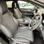 車内はセル・トゥ･ボディや8イン1アッセンブリー構造のおかげでスペース効率が良好