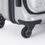 サイレントキャスター®：公的機関の検査に基づき、従来品に比べて約30％の体感音量を軽減 ベアロンホイール®：滑らかな回転を補助する高耐久クロム鋼ベアリングを採用