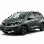「クロスター」にクロスター専用色「ボタニカルグリーンパール」を設定