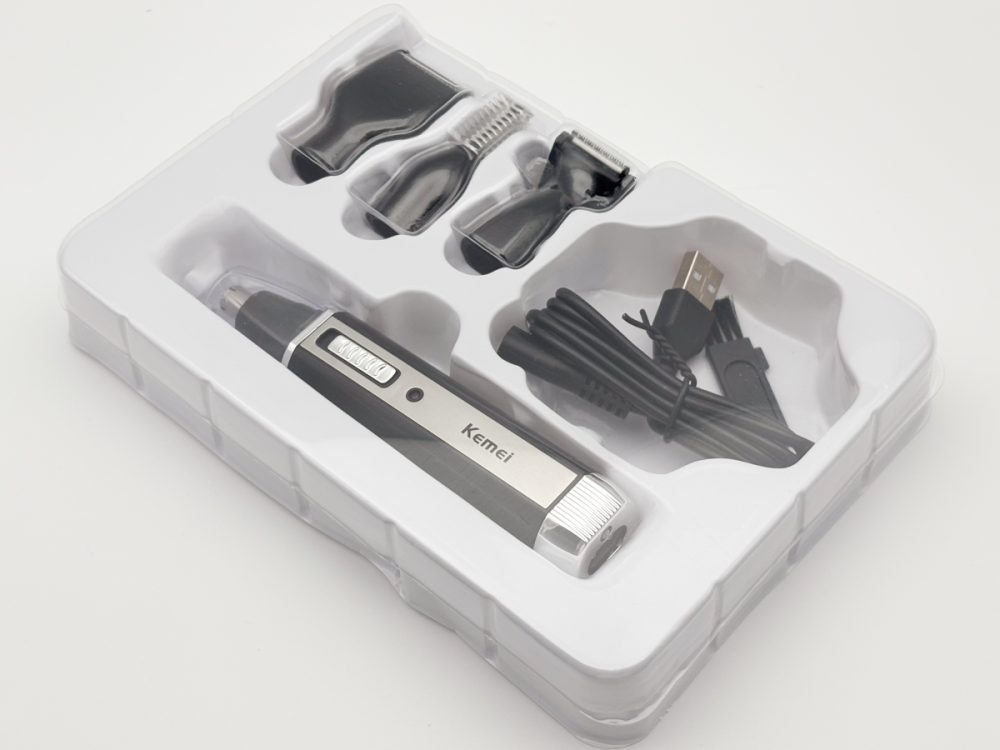 切れが悪くなったら本体ごと買い替えてもまったく損しない4 in 1の電気シェーバー