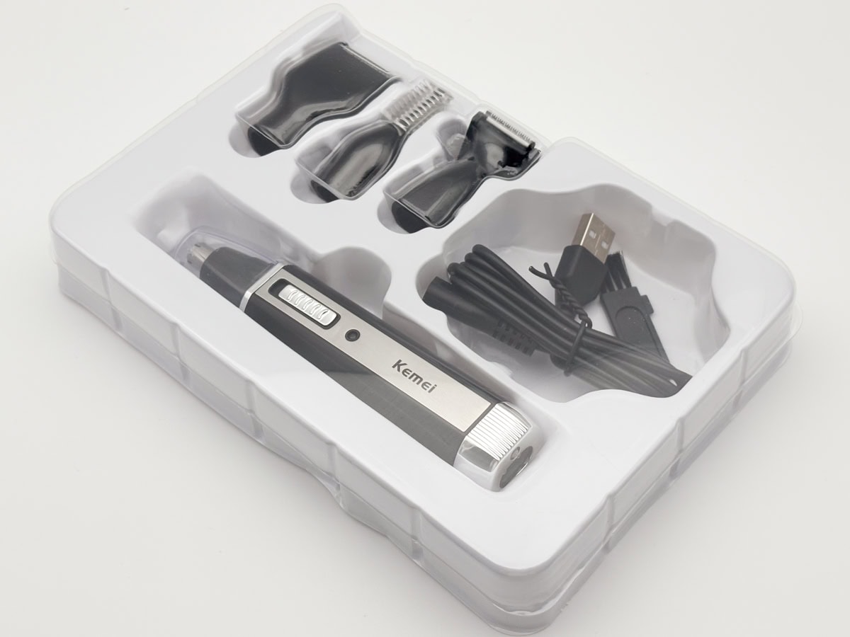 切れが悪くなったら本体ごと買い替えてもまったく損しない4 in 1の電気シェーバー