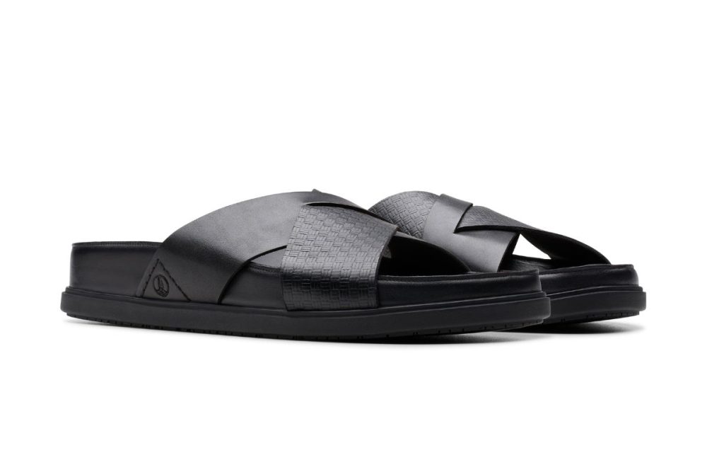 クラークス「トーフォードクロス」￥17,600／ブラック