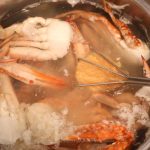 味噌と塩を加えればあっという間に味噌汁に