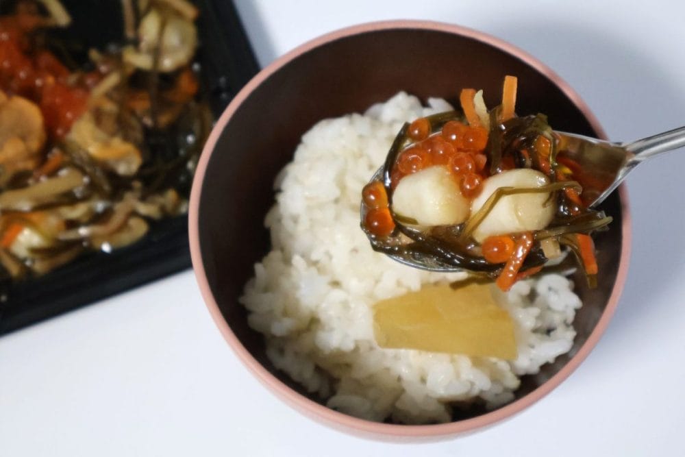 ごはんにかけるだけでご馳走に