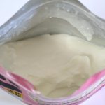 本気のヨーグルト　低糖は比較的もったりとした印象