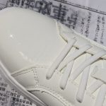 吹き付けてすぐは濡れているが