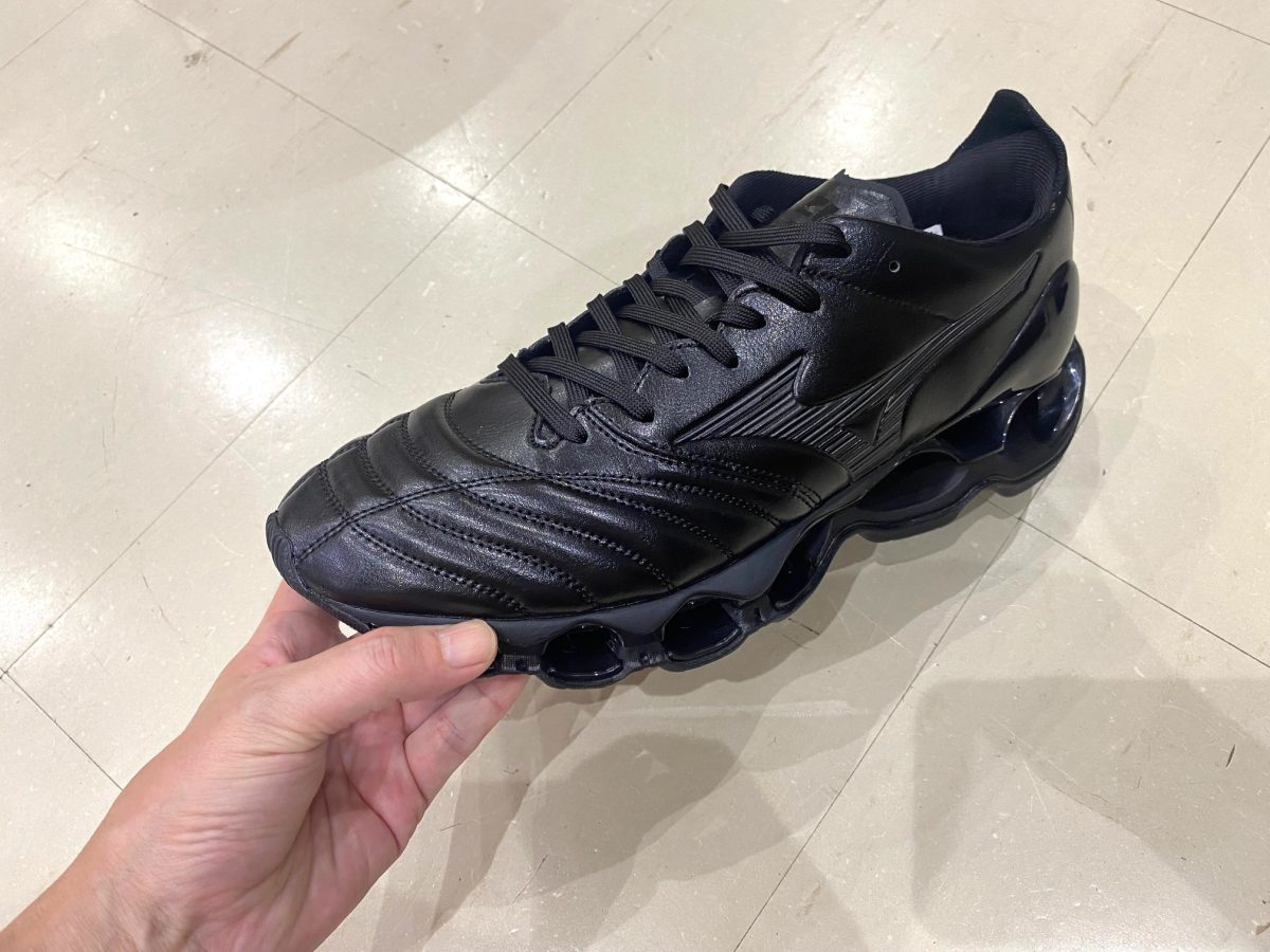MIZUNO WAVE PROPHECY MORELIA NEO