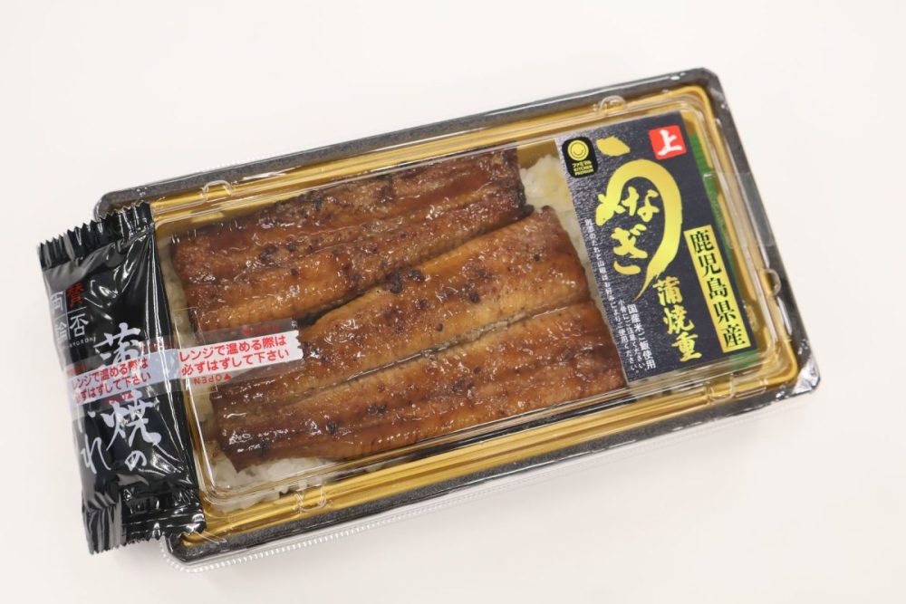 試食会で「上　鹿児島県産うなぎ蒲焼重」を食べてみました