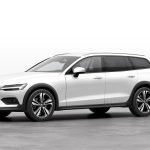 V60をベースにリフトアップしたクロスオーバーモデル「V60 クロスカントリー」