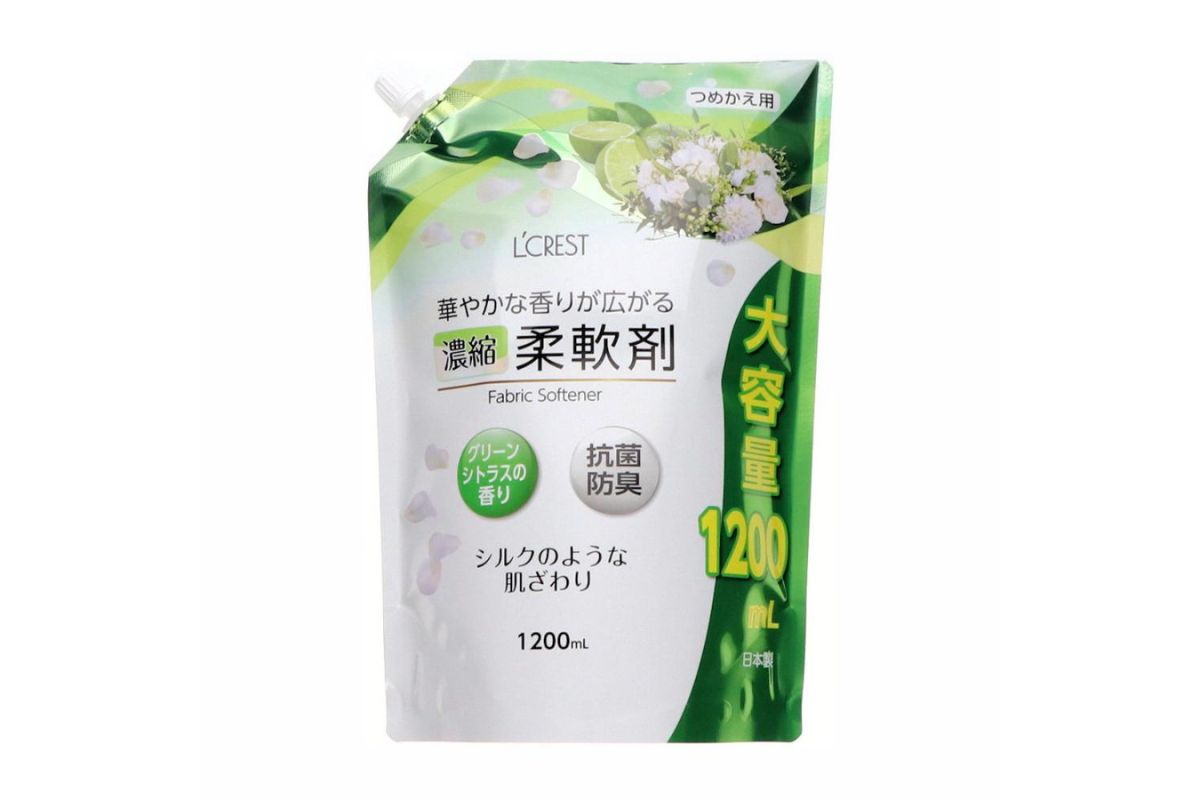 ルクレスト「華やかな香り広がる濃縮柔軟剤（1200㎖）」￥298